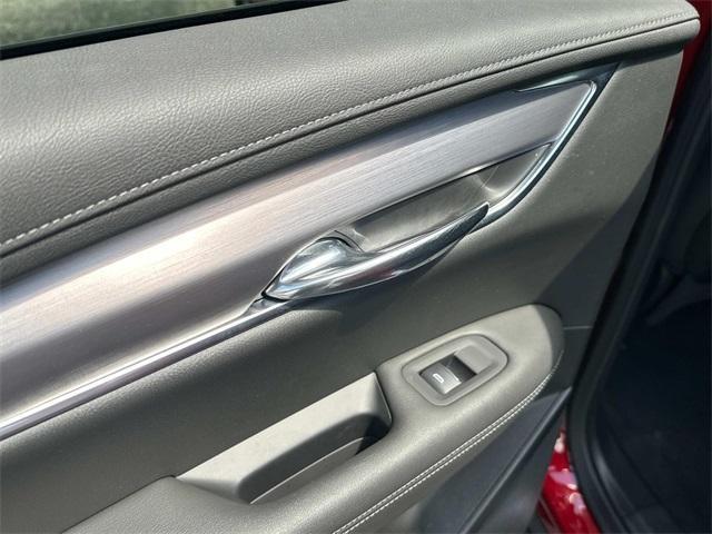 used 2024 Cadillac XT6 car, priced at $42,995