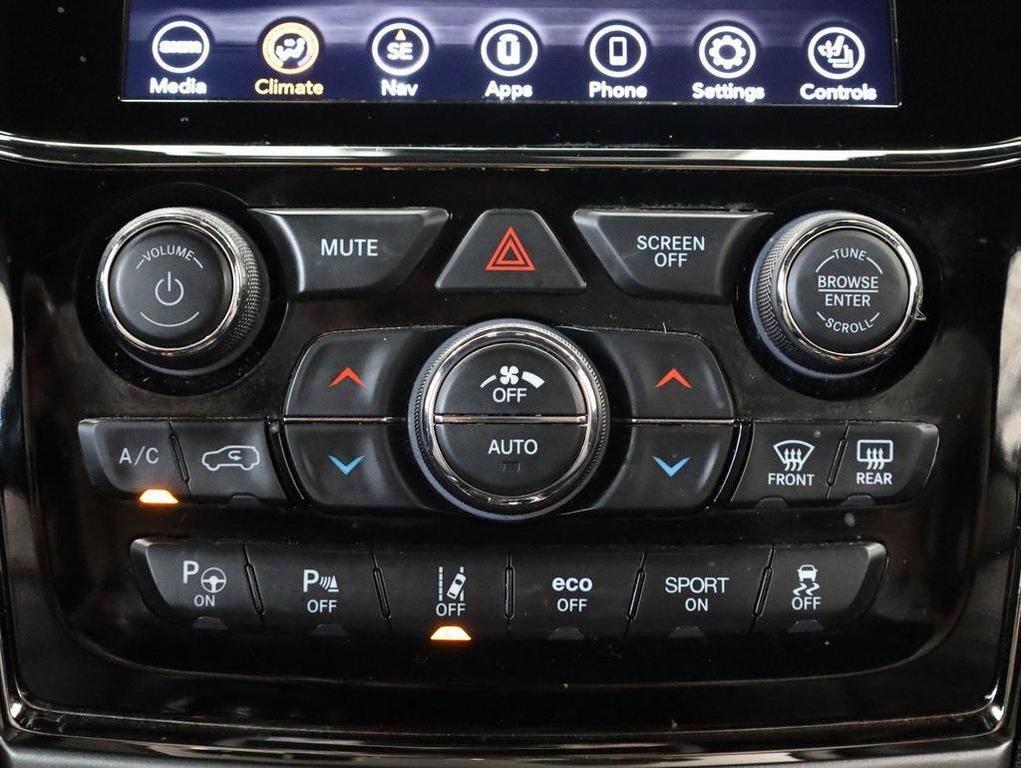 used 2020 Jeep Grand Cherokee car, priced at $29,900