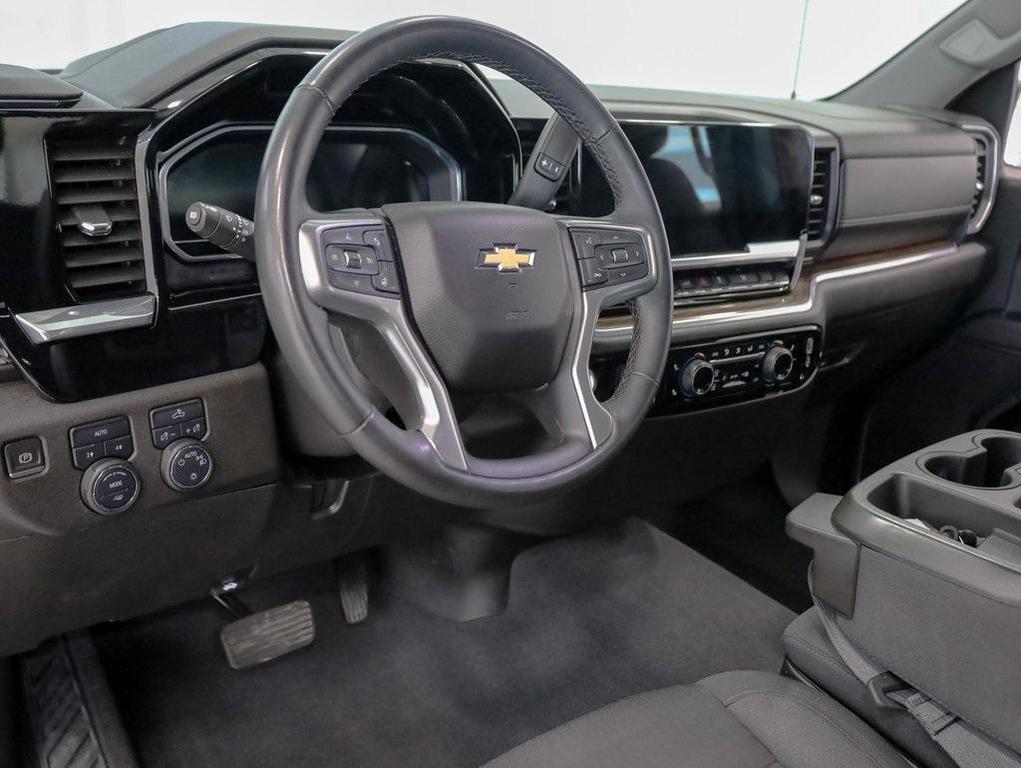used 2023 Chevrolet Silverado 1500 car, priced at $35,900