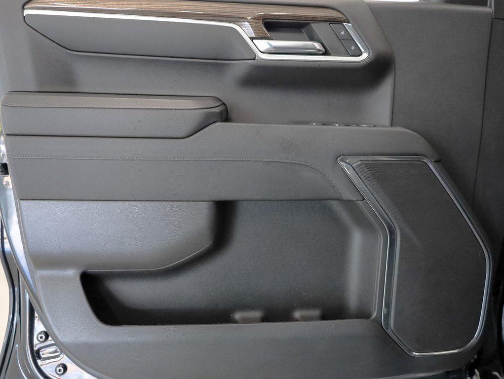 used 2023 Chevrolet Silverado 1500 car, priced at $35,900