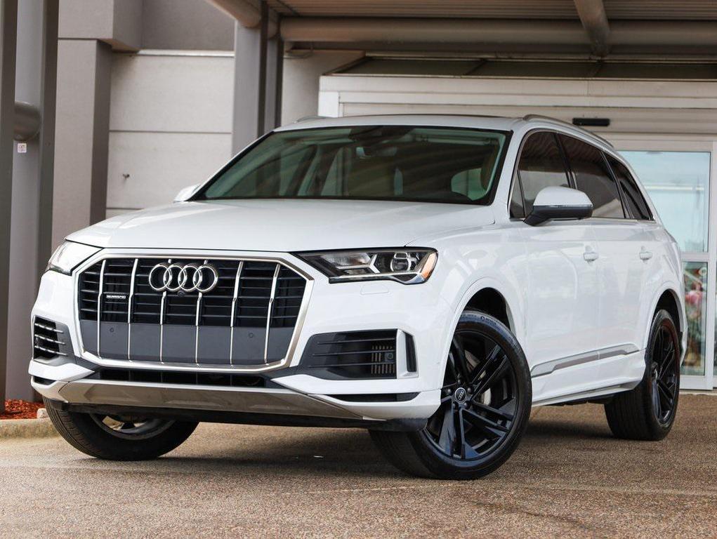 used 2020 Audi Q7 car, priced at $24,399