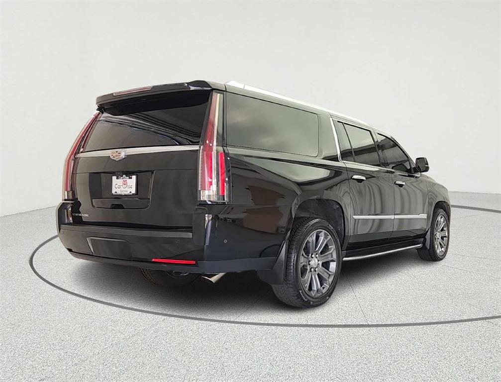used 2020 Cadillac Escalade ESV car, priced at $30,995