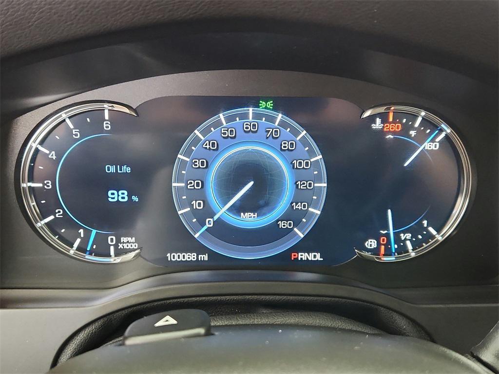 used 2020 Cadillac Escalade ESV car, priced at $30,995