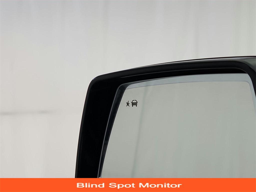 used 2020 Cadillac Escalade ESV car, priced at $30,995