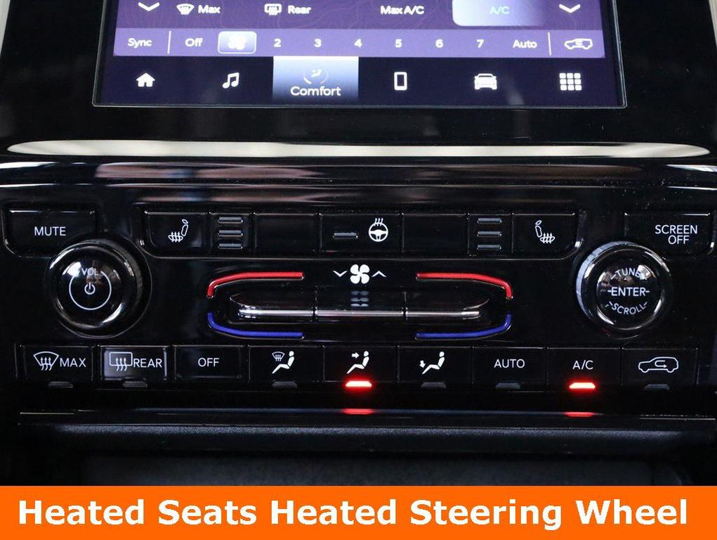 used 2023 Jeep Grand Cherokee car, priced at $28,995