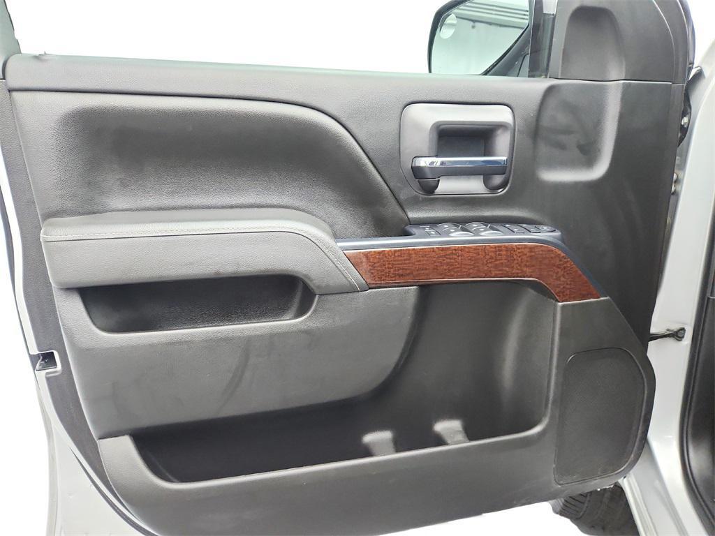 used 2017 GMC Sierra 1500 car, priced at $21,800