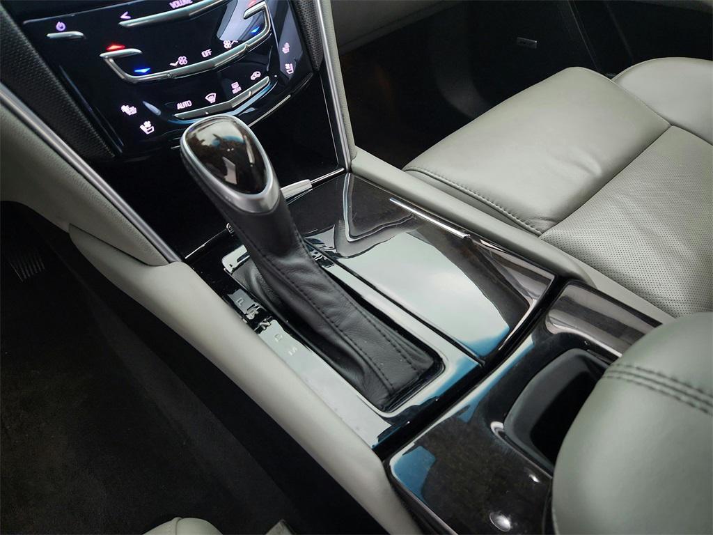 used 2017 Cadillac XTS car, priced at $13,800