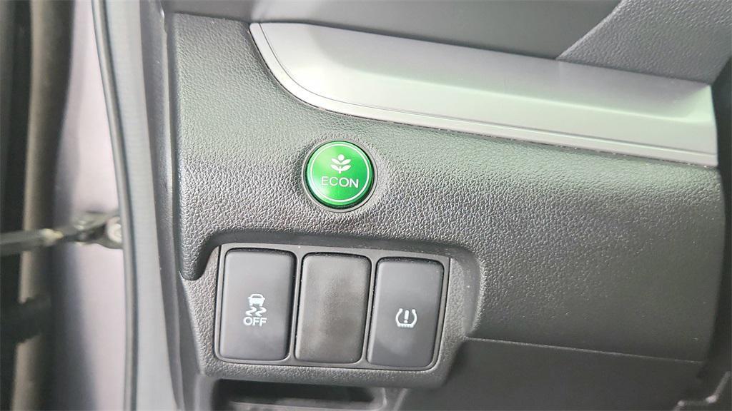 used 2015 Honda CR-V car, priced at $11,789