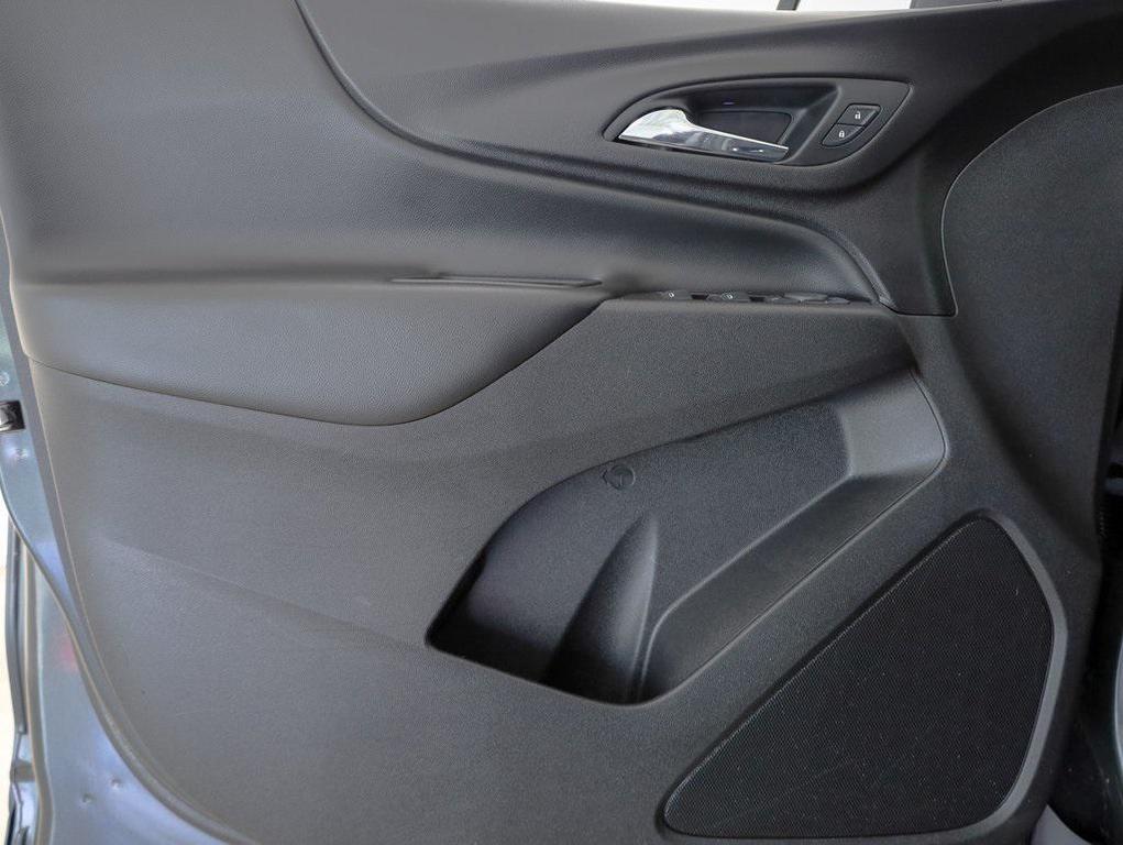 used 2021 Chevrolet Equinox car, priced at $15,497