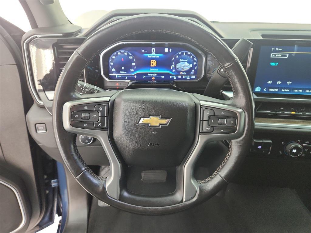 used 2022 Chevrolet Silverado 1500 car, priced at $32,789