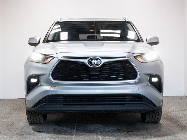 used 2020 Toyota Highlander car, priced at $34,512