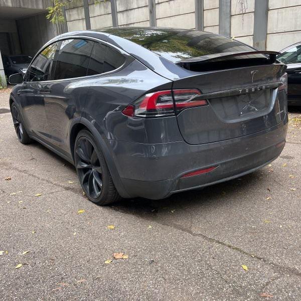 used 2020 Tesla Model X car, priced at $31,900