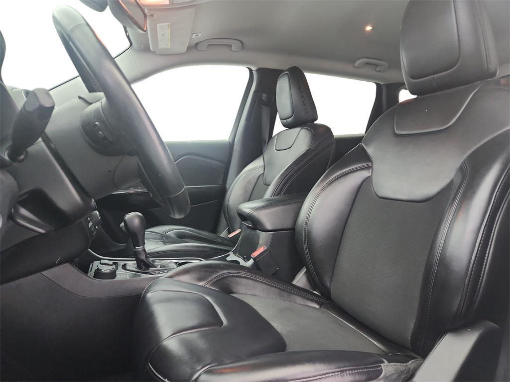 used 2019 Jeep Cherokee car, priced at $16,995