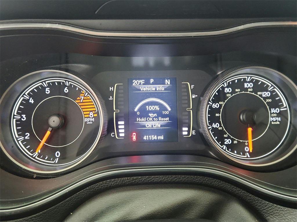 used 2019 Jeep Cherokee car, priced at $16,995