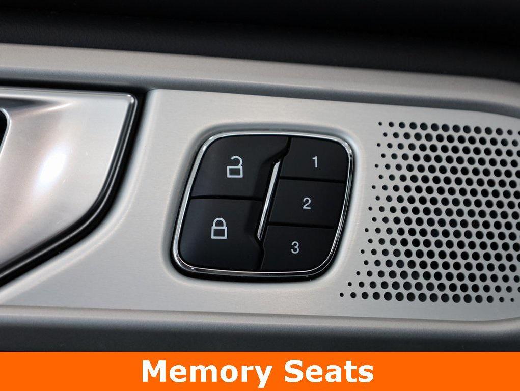 used 2022 Ford Explorer car, priced at $32,995