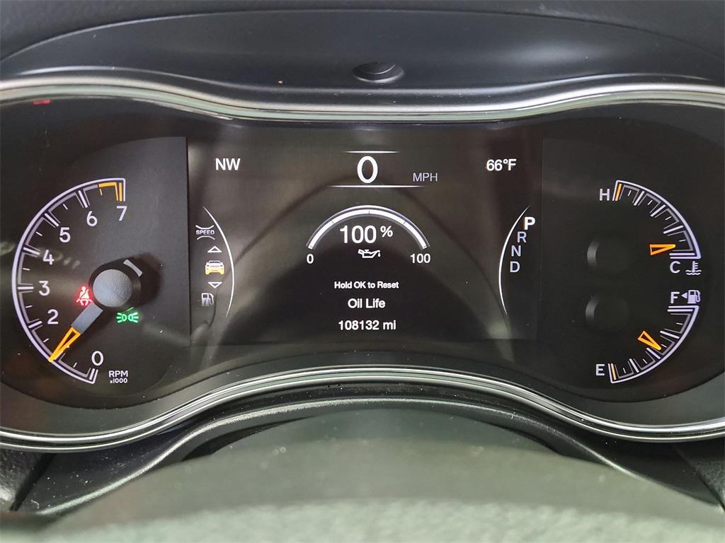 used 2017 Jeep Grand Cherokee car, priced at $14,750
