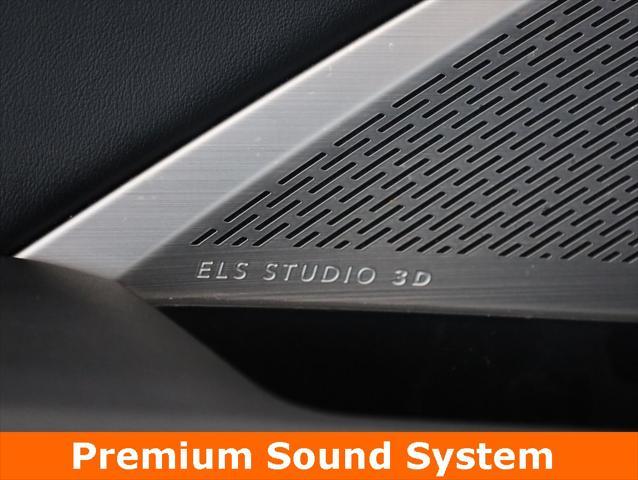 used 2022 Acura MDX car, priced at $42,500