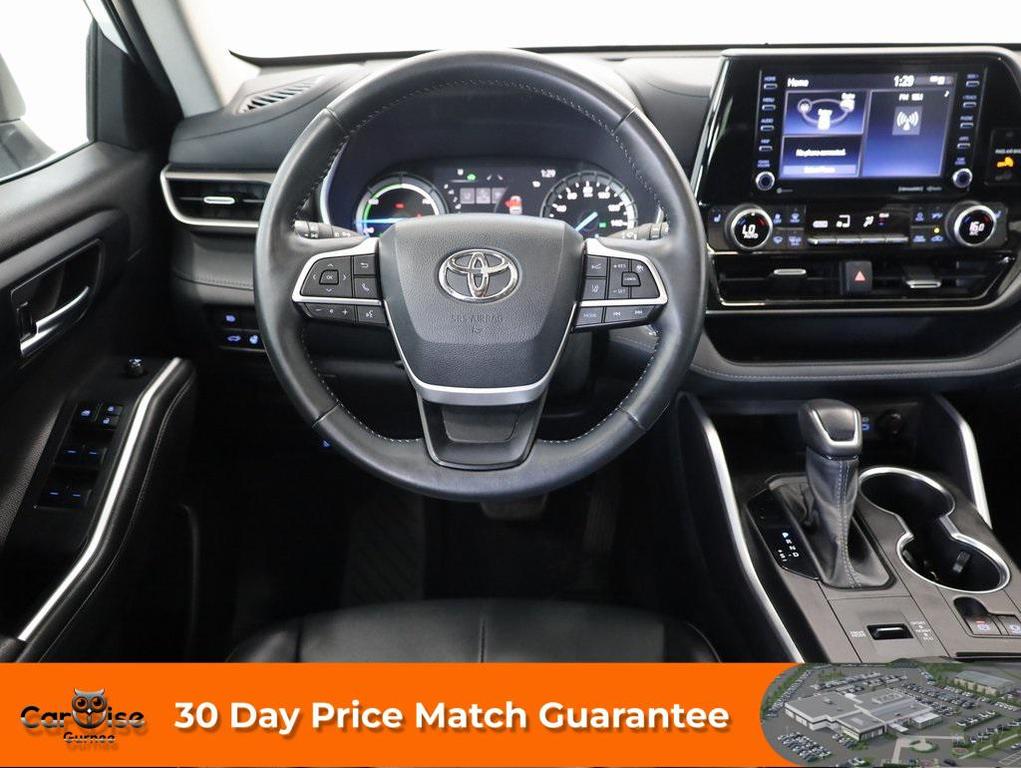 used 2022 Toyota Highlander Hybrid car, priced at $43,125