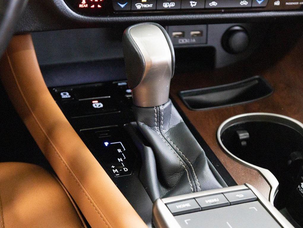 used 2021 Lexus RX 350L car, priced at $31,999