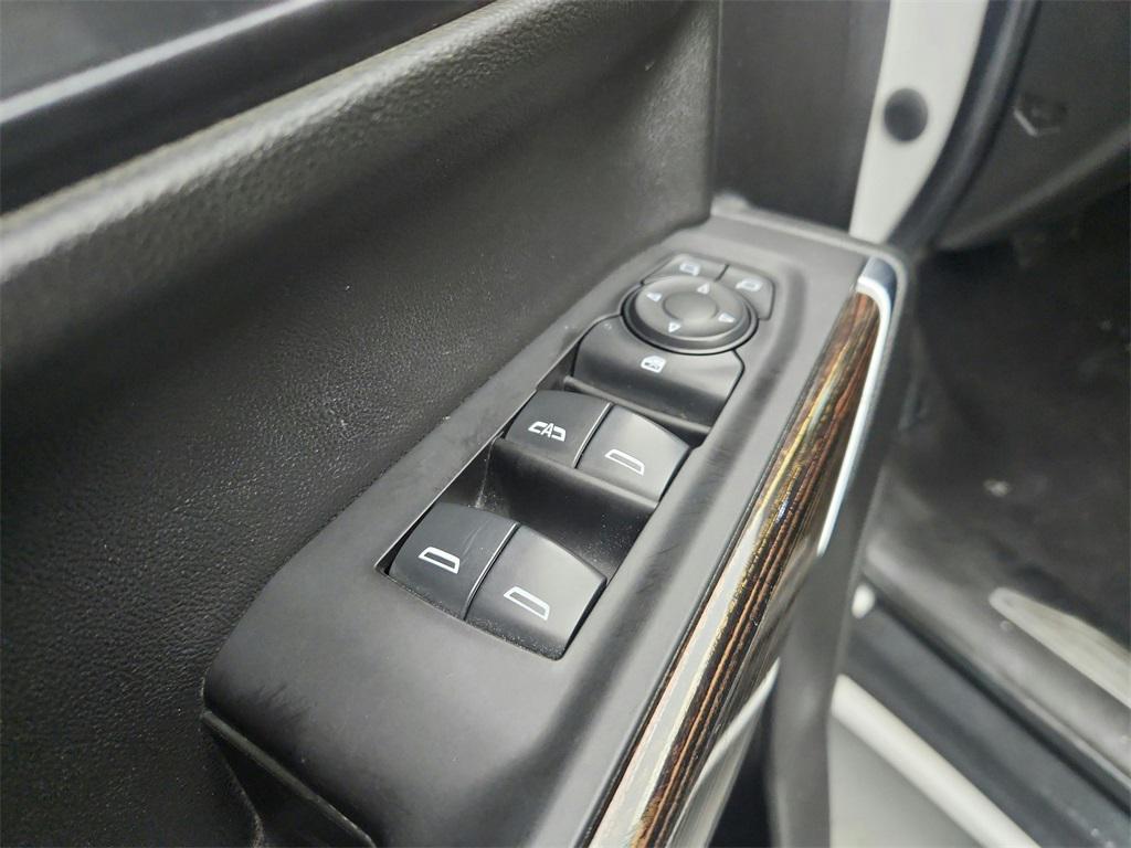 used 2021 GMC Sierra 1500 car, priced at $31,497