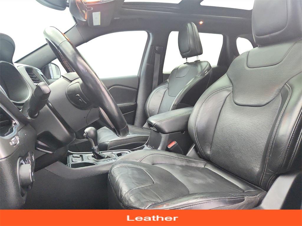 used 2021 Jeep Cherokee car, priced at $15,998