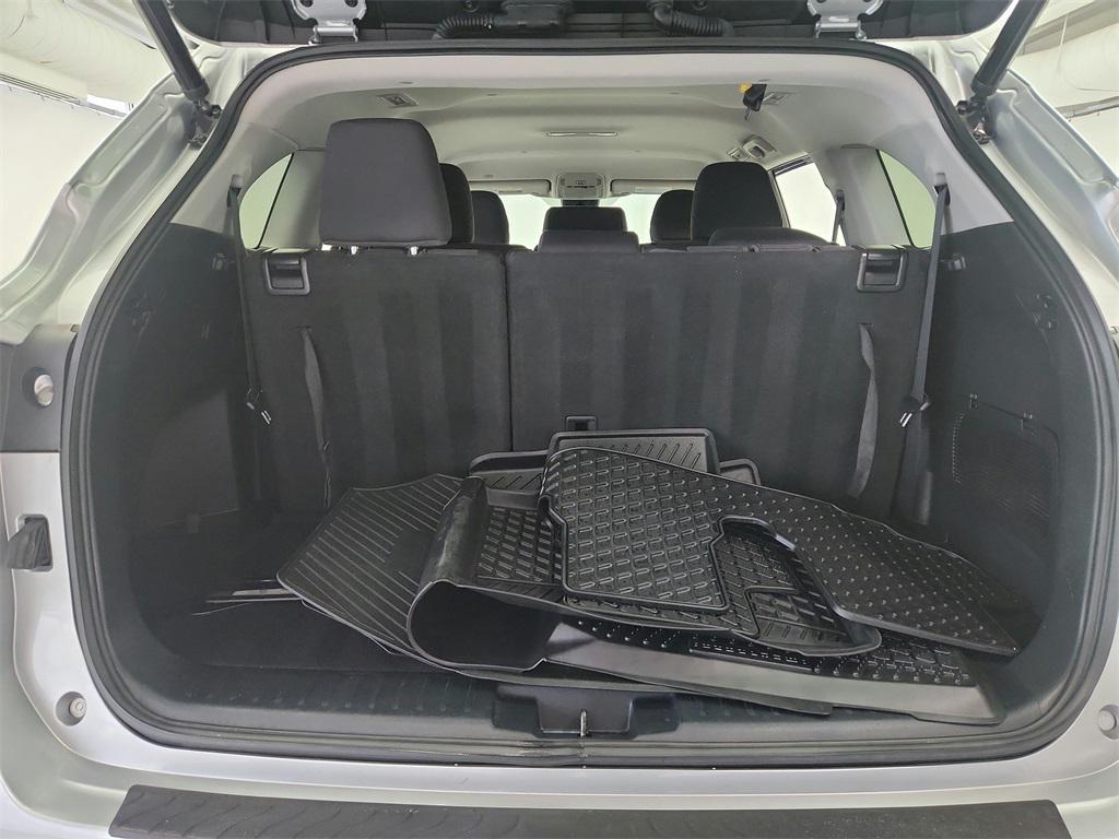 used 2021 Toyota Highlander car, priced at $24,995