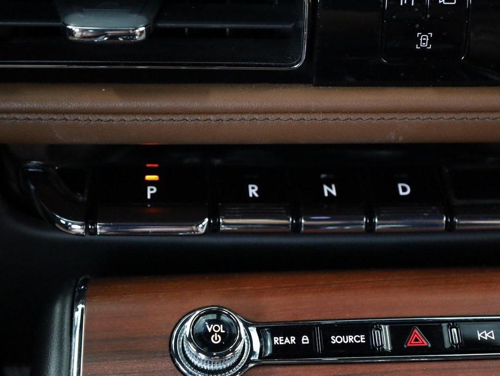 used 2022 Lincoln Aviator car, priced at $33,900