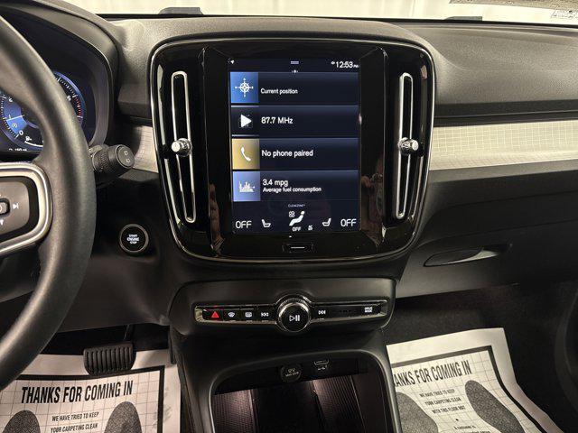 used 2021 Volvo XC40 car, priced at $20,750