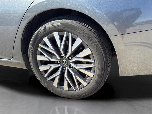 used 2024 Nissan Altima car, priced at $19,900