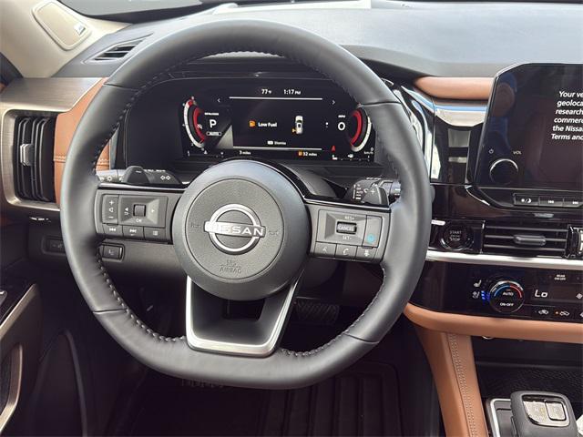 new 2025 Nissan Pathfinder car, priced at $45,981