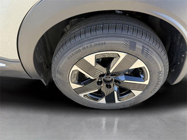new 2025 Nissan Kicks car, priced at $26,891