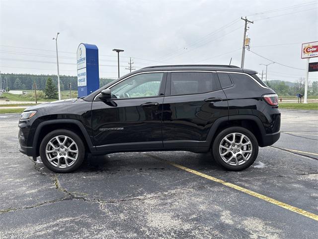 used 2022 Jeep Compass car, priced at $20,000