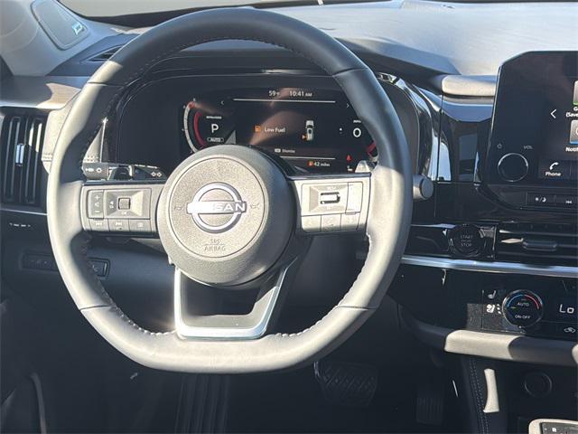 new 2025 Nissan Pathfinder car, priced at $47,315