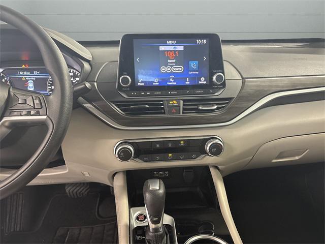 used 2023 Nissan Altima car, priced at $20,000