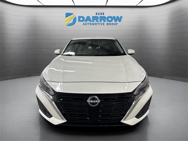 used 2023 Nissan Altima car, priced at $20,000