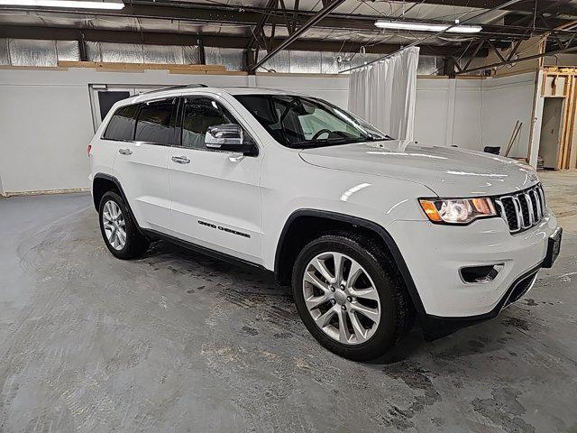 used 2017 Jeep Grand Cherokee car, priced at $16,746