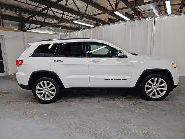 used 2017 Jeep Grand Cherokee car, priced at $16,746