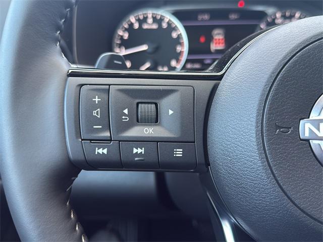 new 2025 Nissan Pathfinder car, priced at $37,365