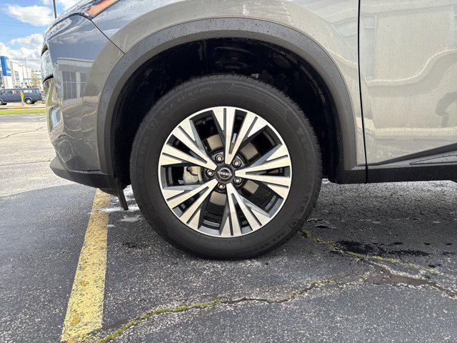 used 2023 Nissan Rogue car, priced at $21,119