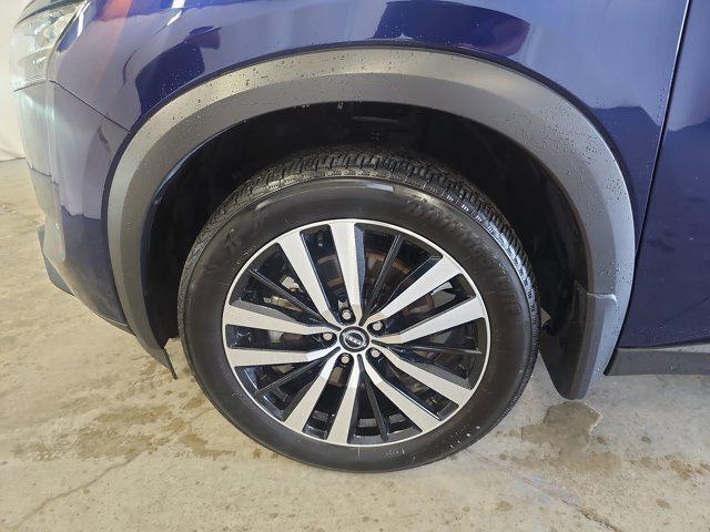 used 2024 Nissan Pathfinder car, priced at $39,800