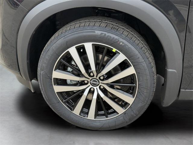 new 2025 Nissan Pathfinder car, priced at $47,695