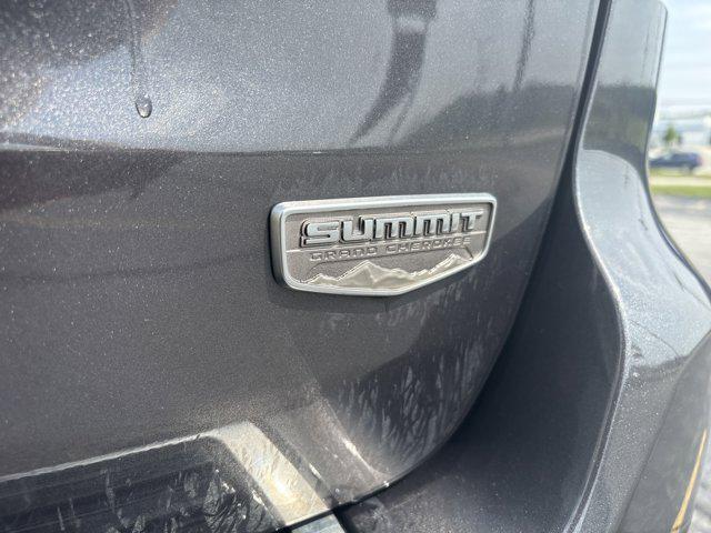 used 2016 Jeep Grand Cherokee car, priced at $13,904