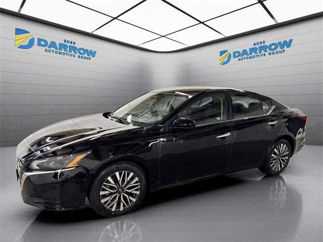 used 2023 Nissan Altima car, priced at $18,000