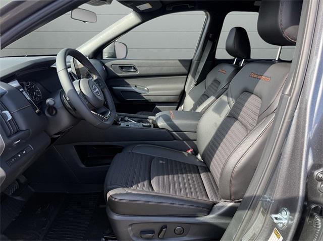 new 2025 Nissan Pathfinder car, priced at $41,369