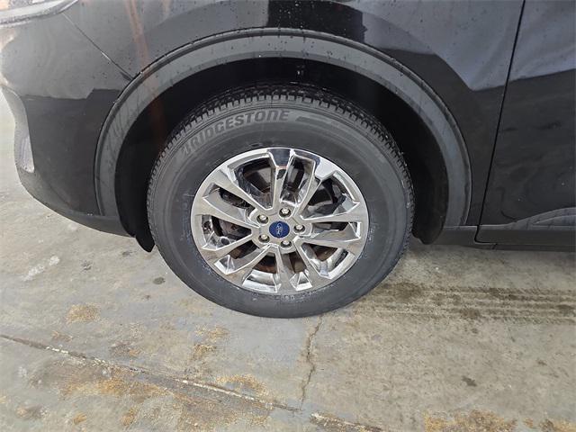 used 2022 Ford Escape car, priced at $20,400
