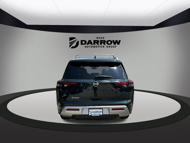 new 2024 Nissan Pathfinder car, priced at $40,177