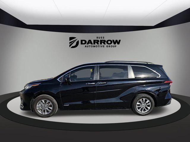 used 2021 Toyota Sienna car, priced at $39,600