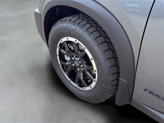 new 2025 Nissan Pathfinder car, priced at $39,607