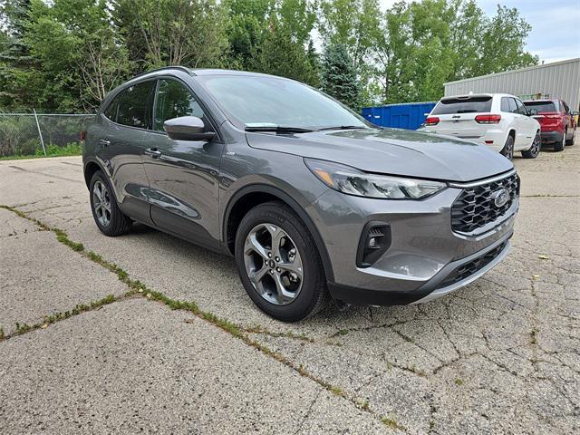 used 2025 Ford Escape car, priced at $29,900