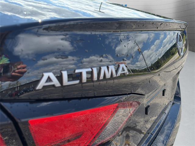 used 2023 Nissan Altima car, priced at $19,800